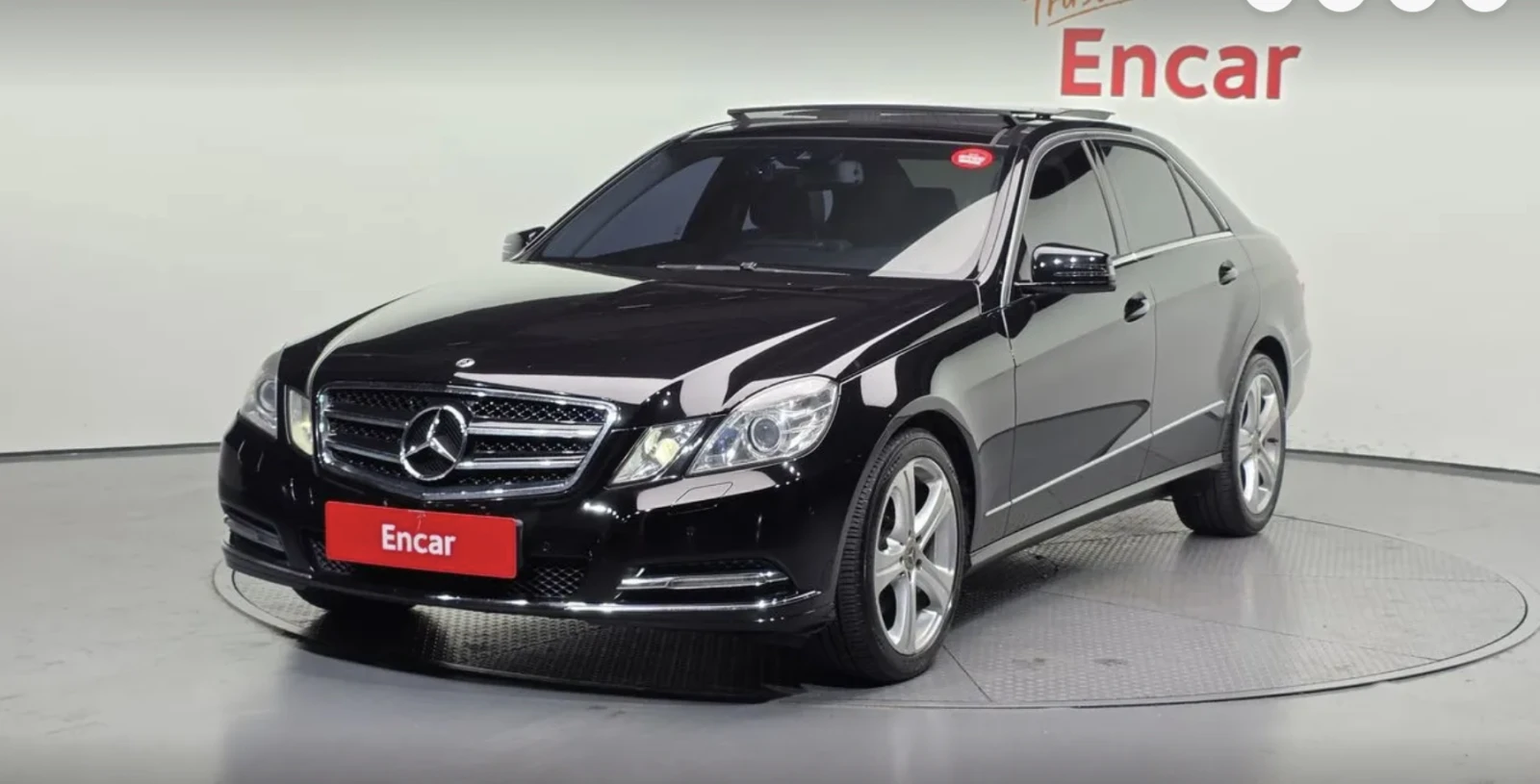 Mercedes-Benz E 300 ELEGANCE* КОЖА* ПОДГРЕВ* НАВИГАЦИЯ* ПАНОРАМА
