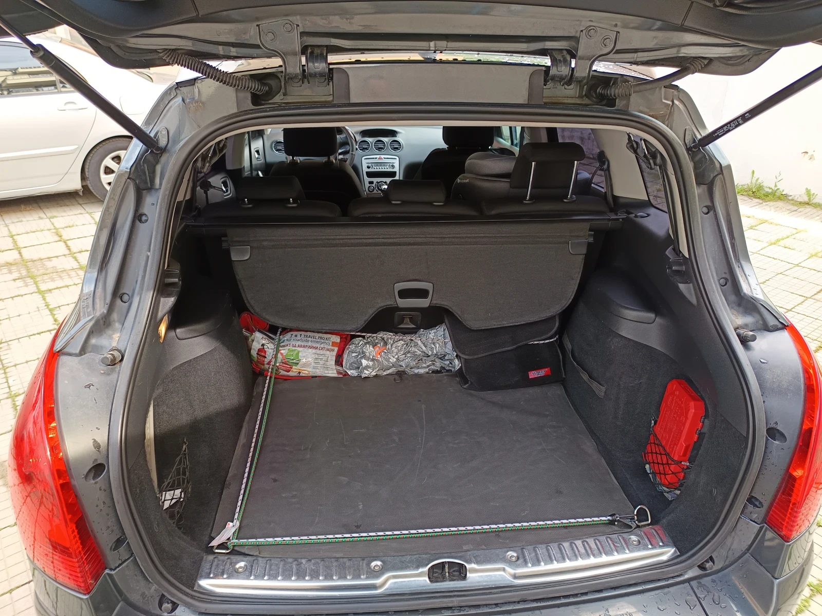 Peugeot 308 SW, снимка 6 - Автомобили и джипове - 54481781