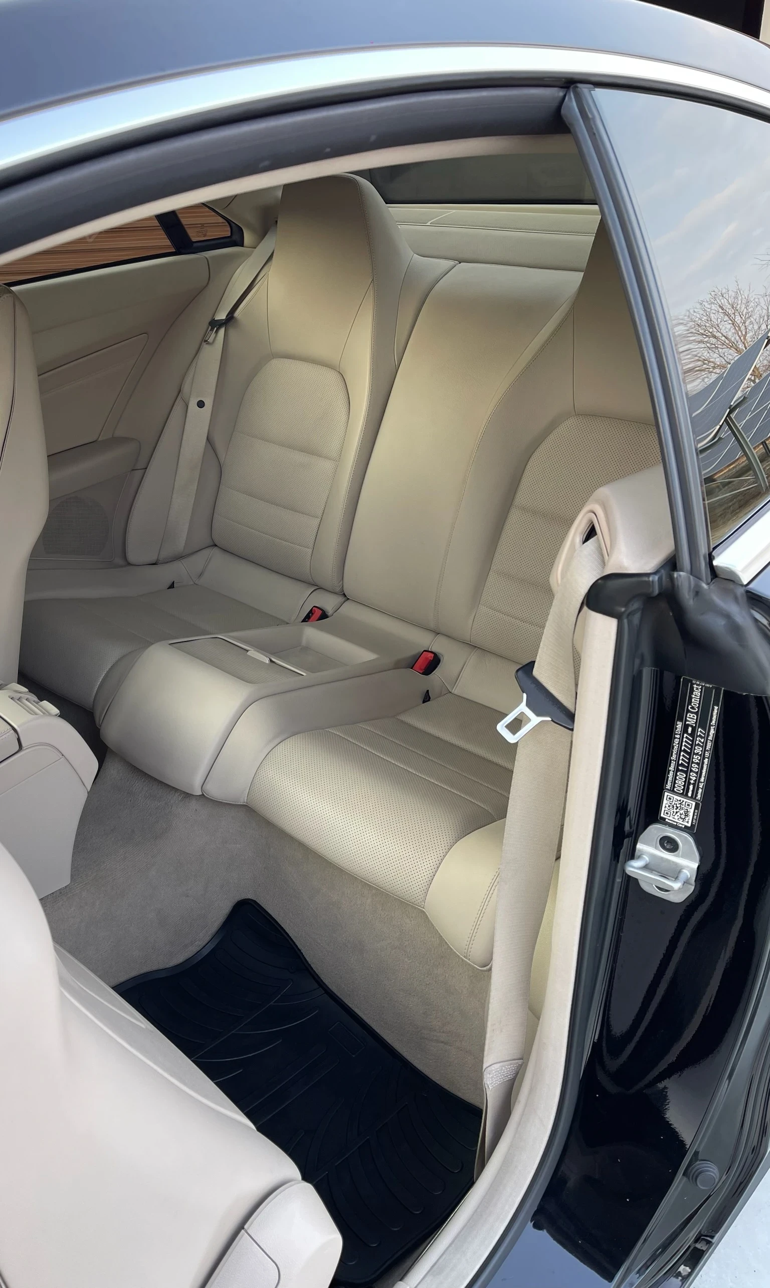 Mercedes-Benz E 350 Facelift Coupe AMG Pack, снимка 13 - Автомобили и джипове - 54553348