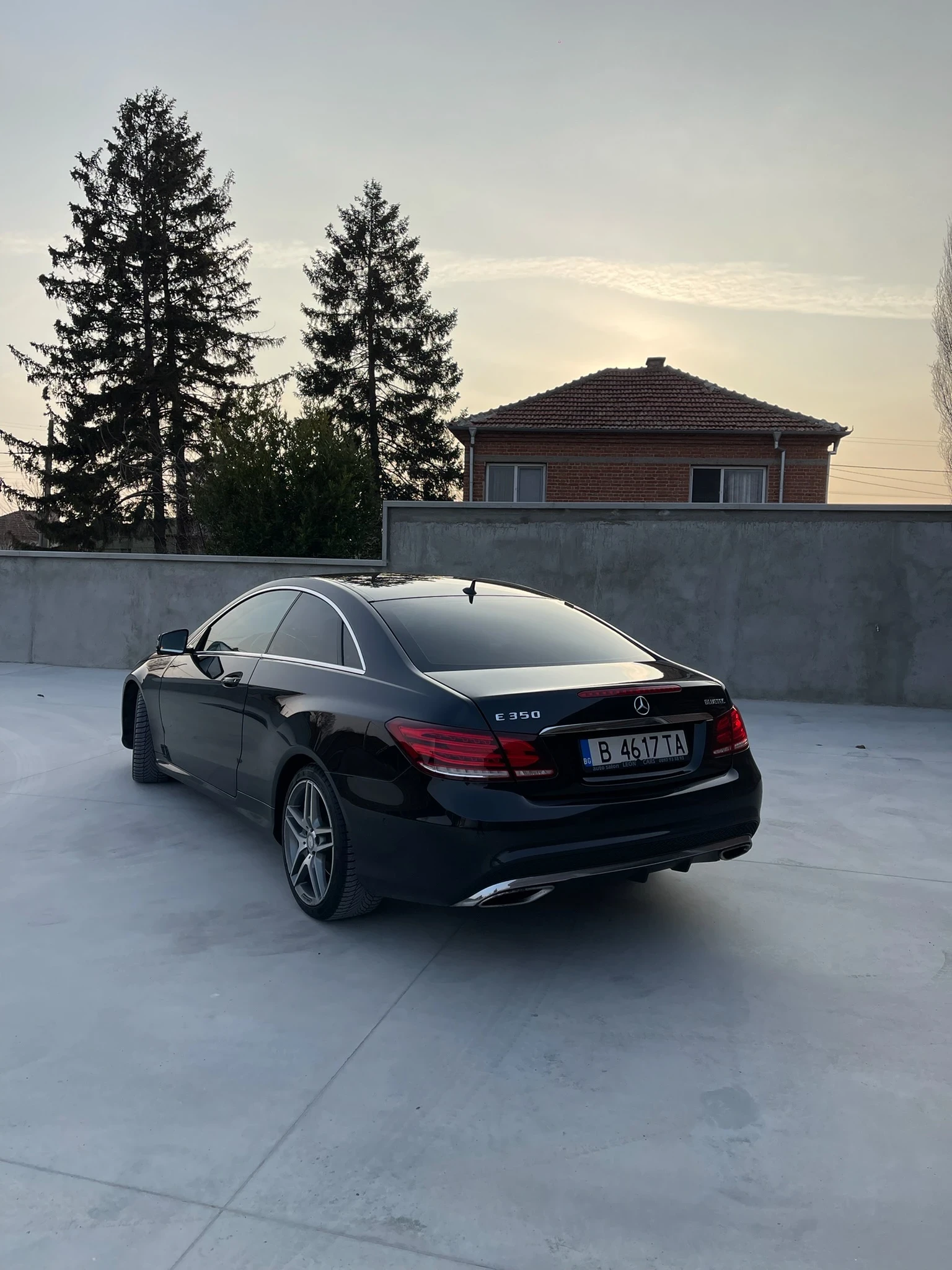 Mercedes-Benz E 350 Facelift Coupe AMG Pack, снимка 5 - Автомобили и джипове - 54553348