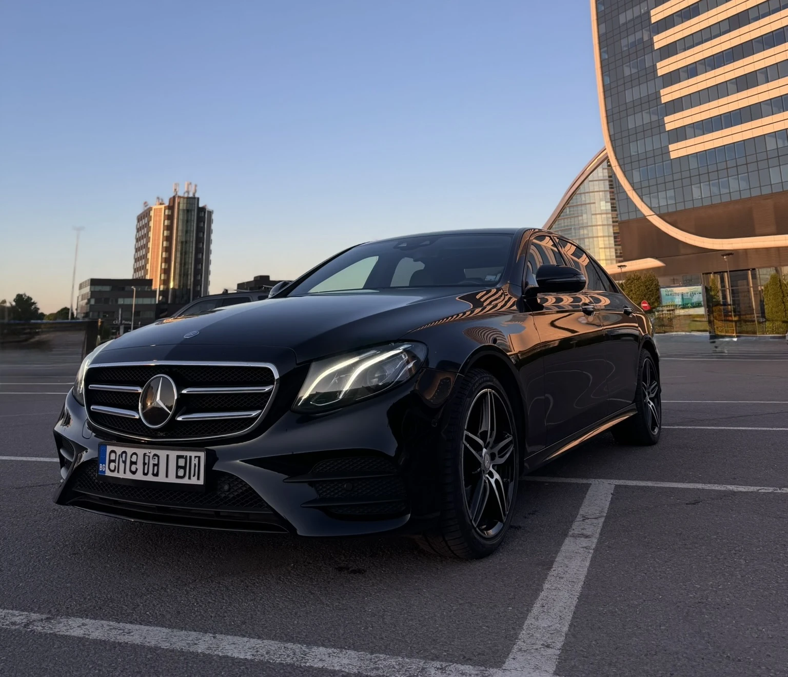 Mercedes-Benz E 220 Digital, Burmester, Lane Assist, Сменена Верига