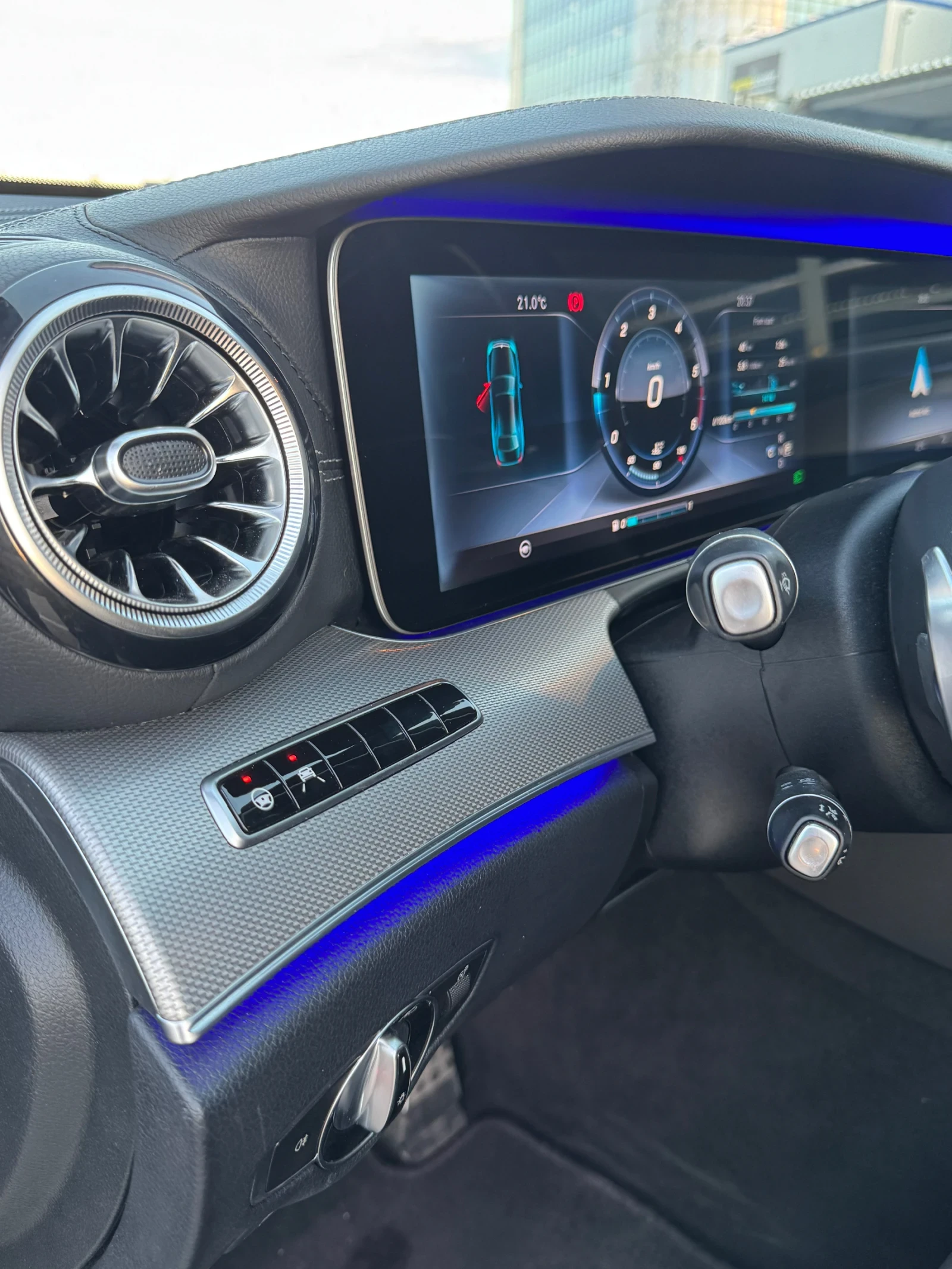 Mercedes-Benz E 220 Digital, Burmester, Lane Assist, Сменена Верига, снимка 10 - Автомобили и джипове - 54681834