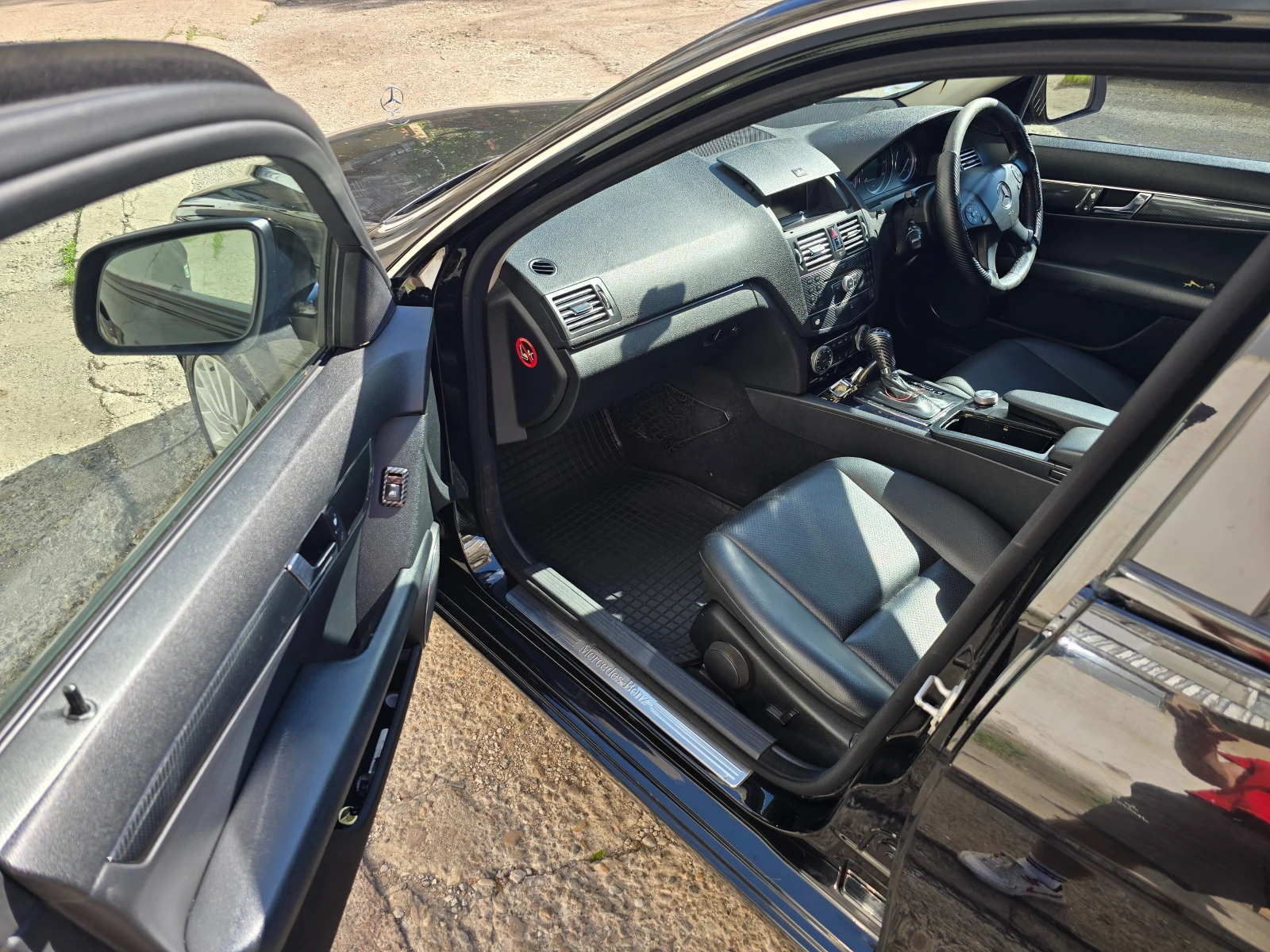 Mercedes-Benz C 200, снимка 8 - Автомобили и джипове - 54699207