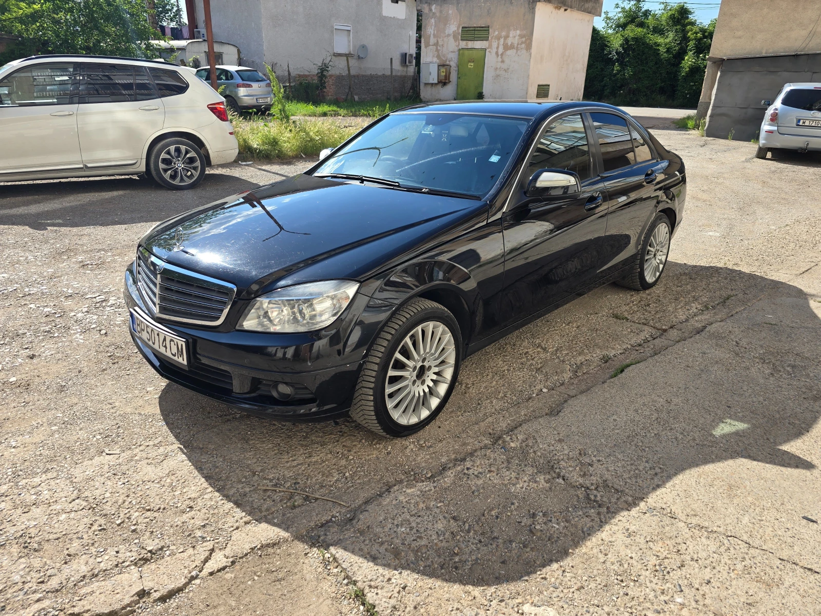 Mercedes-Benz C 200, снимка 2 - Автомобили и джипове - 54699207