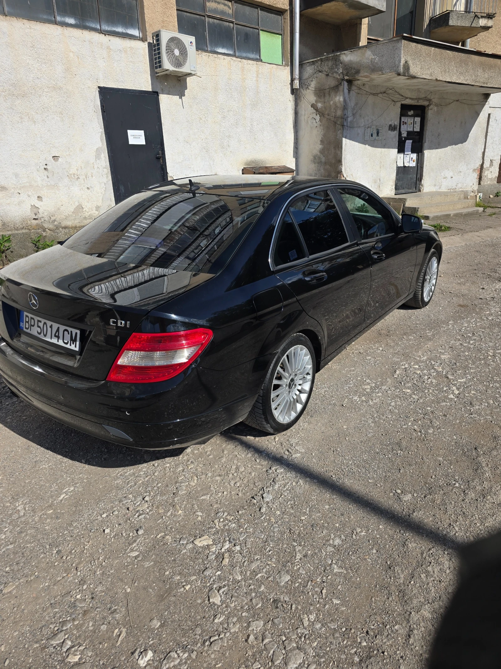 Mercedes-Benz C 200, снимка 4 - Автомобили и джипове - 54699207