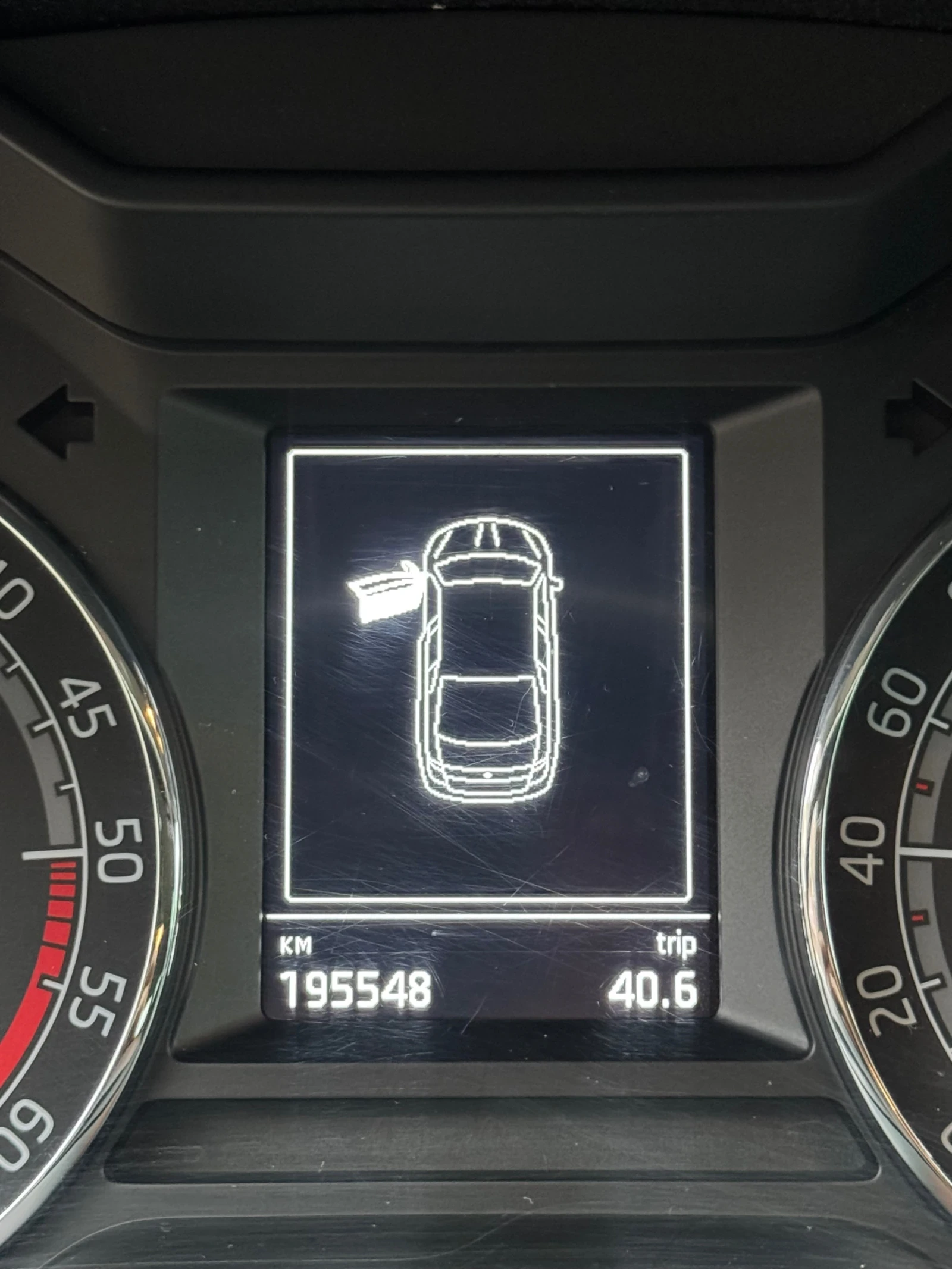 Skoda Octavia 2.0d 150к.с. DSG, снимка 11 - Автомобили и джипове - 54724597