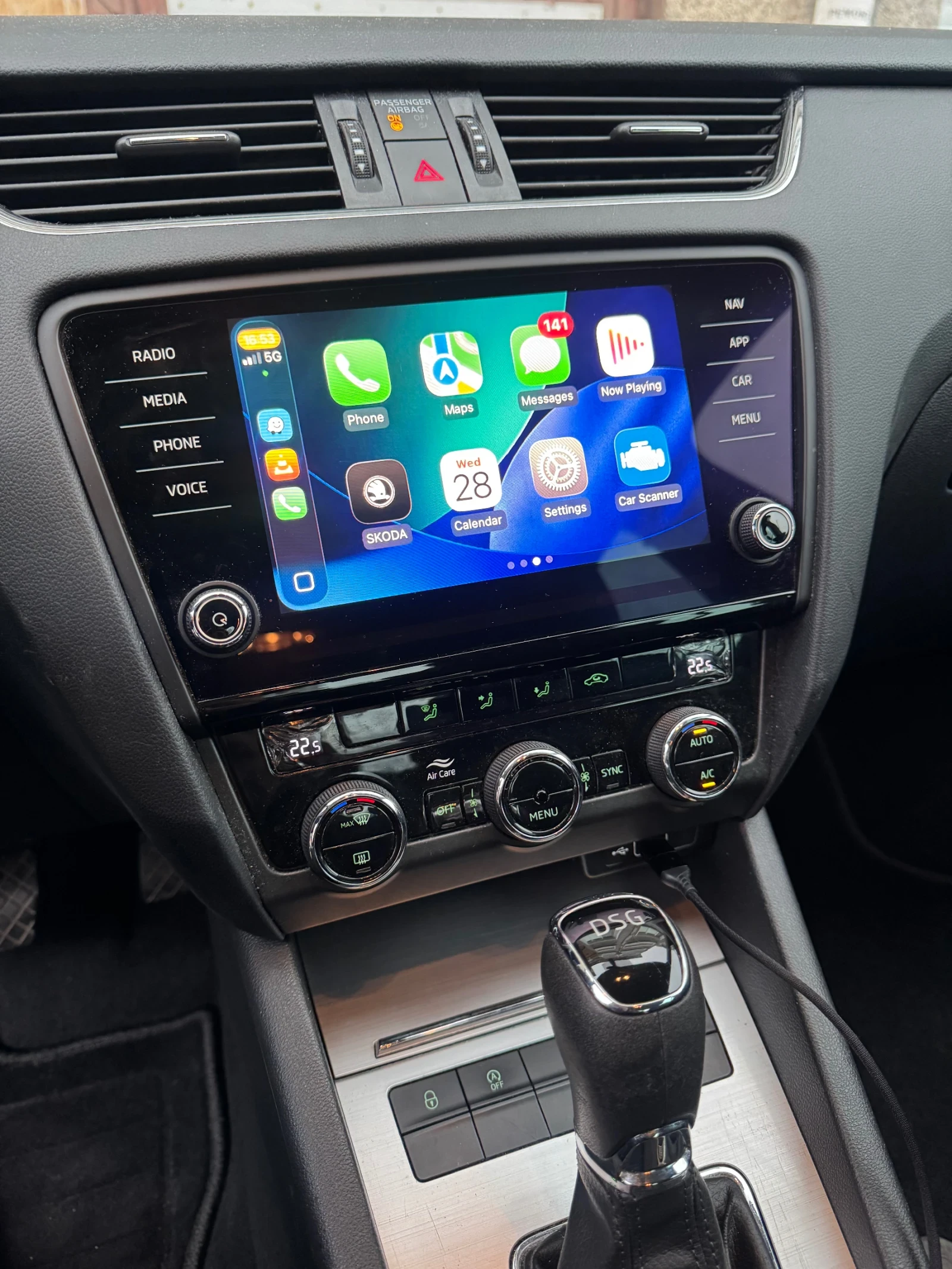 Skoda Octavia 2.0d 150к.с. DSG, снимка 13 - Автомобили и джипове - 54724597