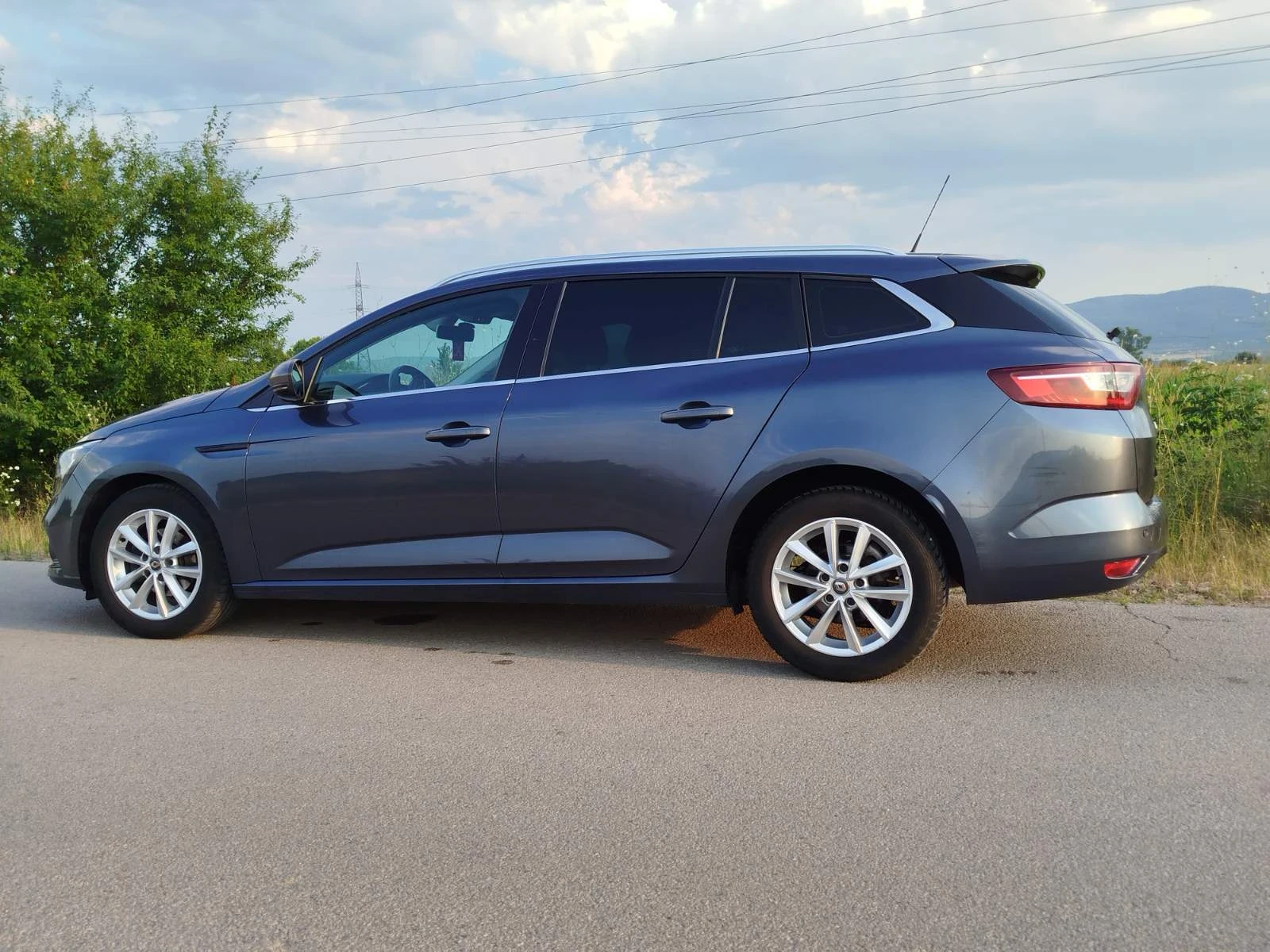 Renault Megane 1.5dci | Mobile.bg � ����������� 5