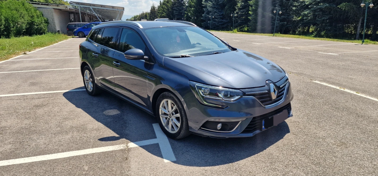 Renault Megane 1.5dci, снимка 2 - Автомобили и джипове - 55038361