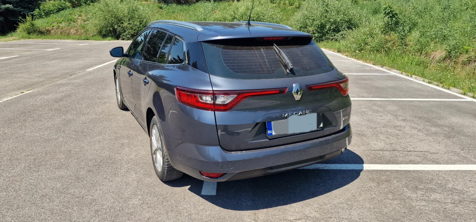 Renault Megane 1.5dci, снимка 4 - Автомобили и джипове - 55038361