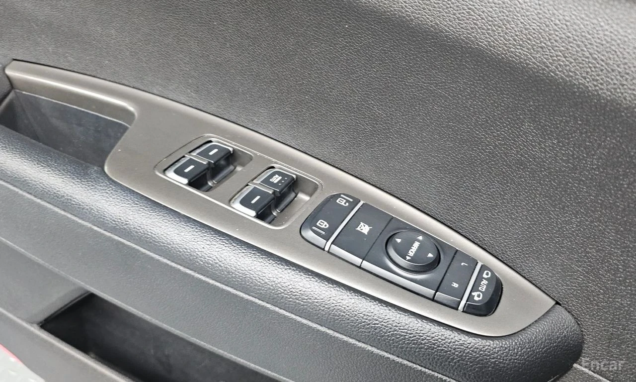 Kia K5 2.0* LPI* LUXURY* ПОДГРЕВ* КАМЕРА* , снимка 7 - Автомобили и джипове - 55212932