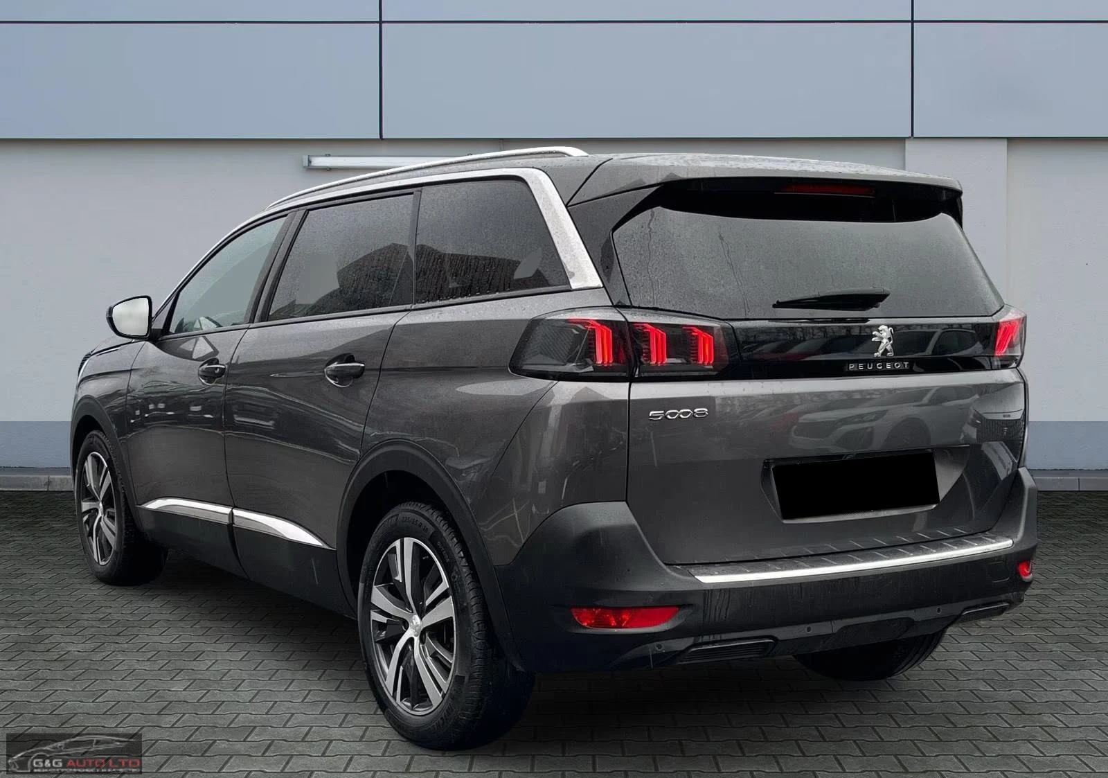 Peugeot 5008 ALLURE/131HP/7S/CAM/NAVI/LED/CPLAY/KLESS/609q, снимка 4 - Автомобили и джипове - 55704675