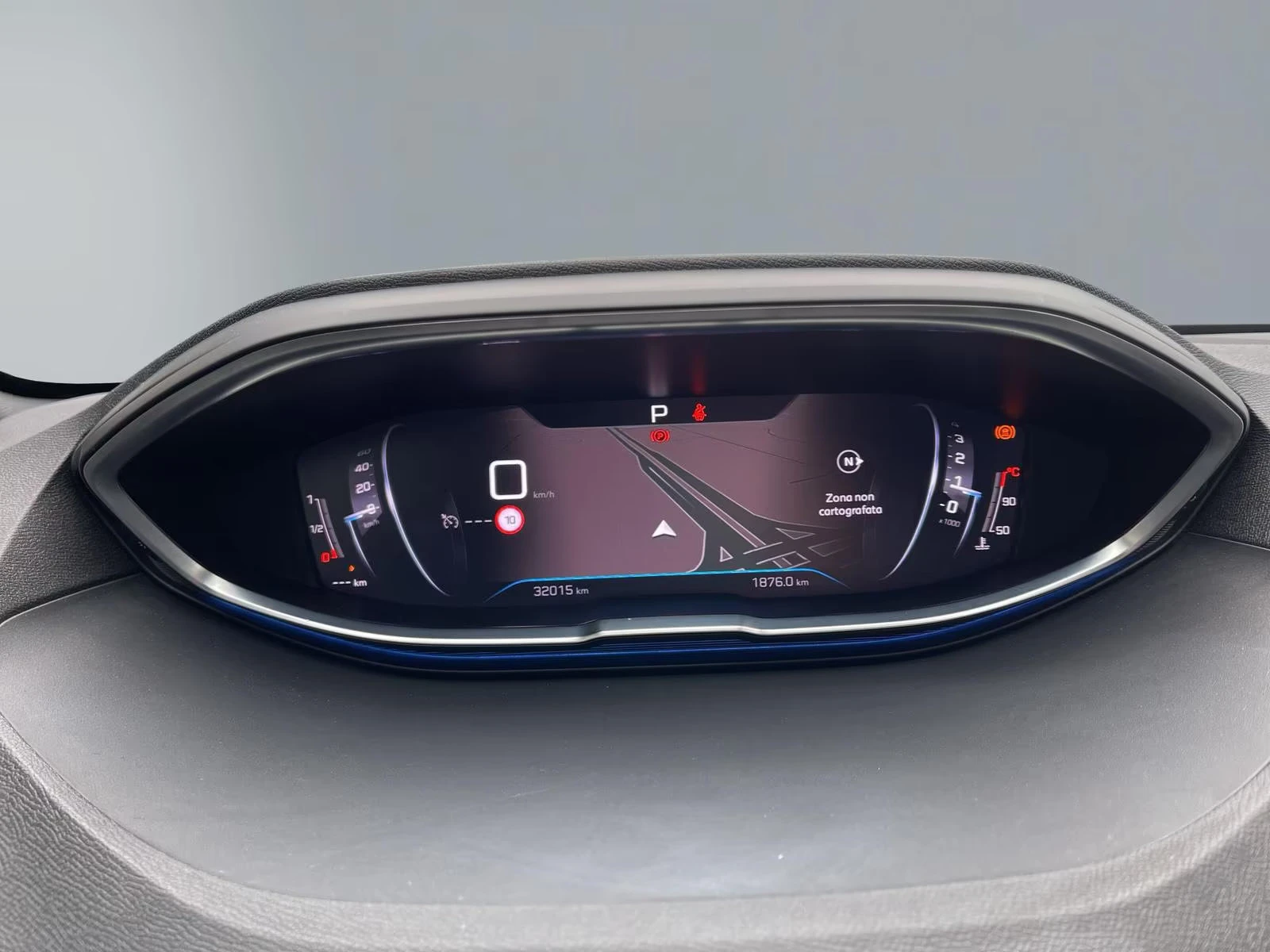 Peugeot 5008 ALLURE/131HP/7S/CAM/NAVI/LED/CPLAY/KLESS/609q, снимка 8 - Автомобили и джипове - 55704675