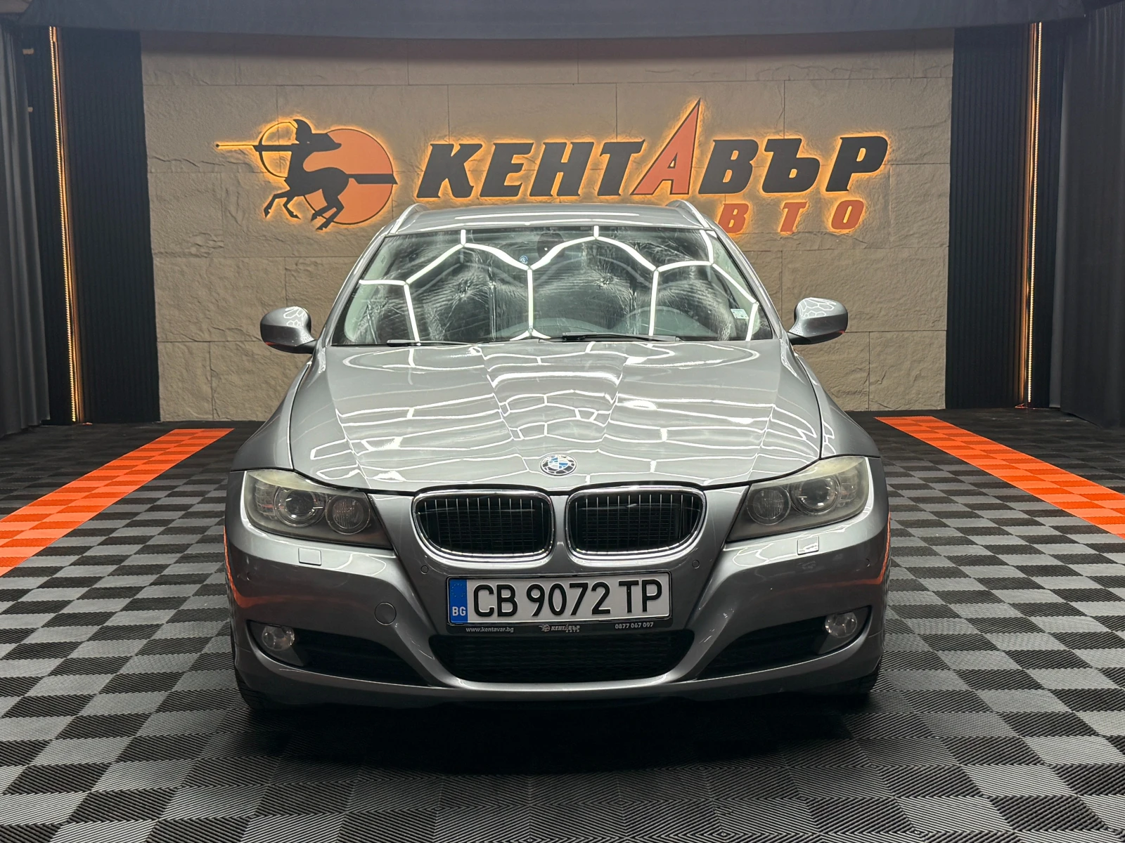 BMW 330 3.0d 245 к.с./Xdrive, снимка 2 - Автомобили и джипове - 55726928