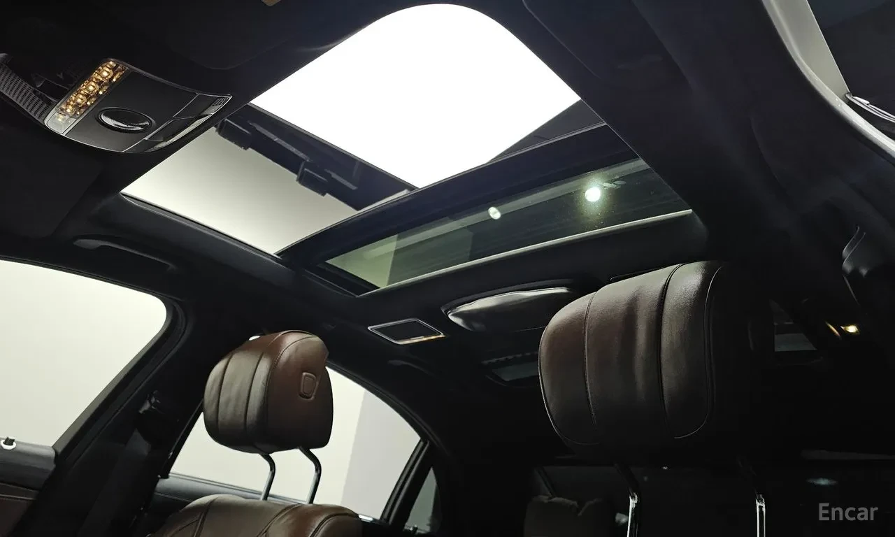 Mercedes-Benz S 63 AMG 4MATIC* FULL* FULL* ВАКУМ* МАСАЖ* ОБДУХ, снимка 10 - Автомобили и джипове - 55793383