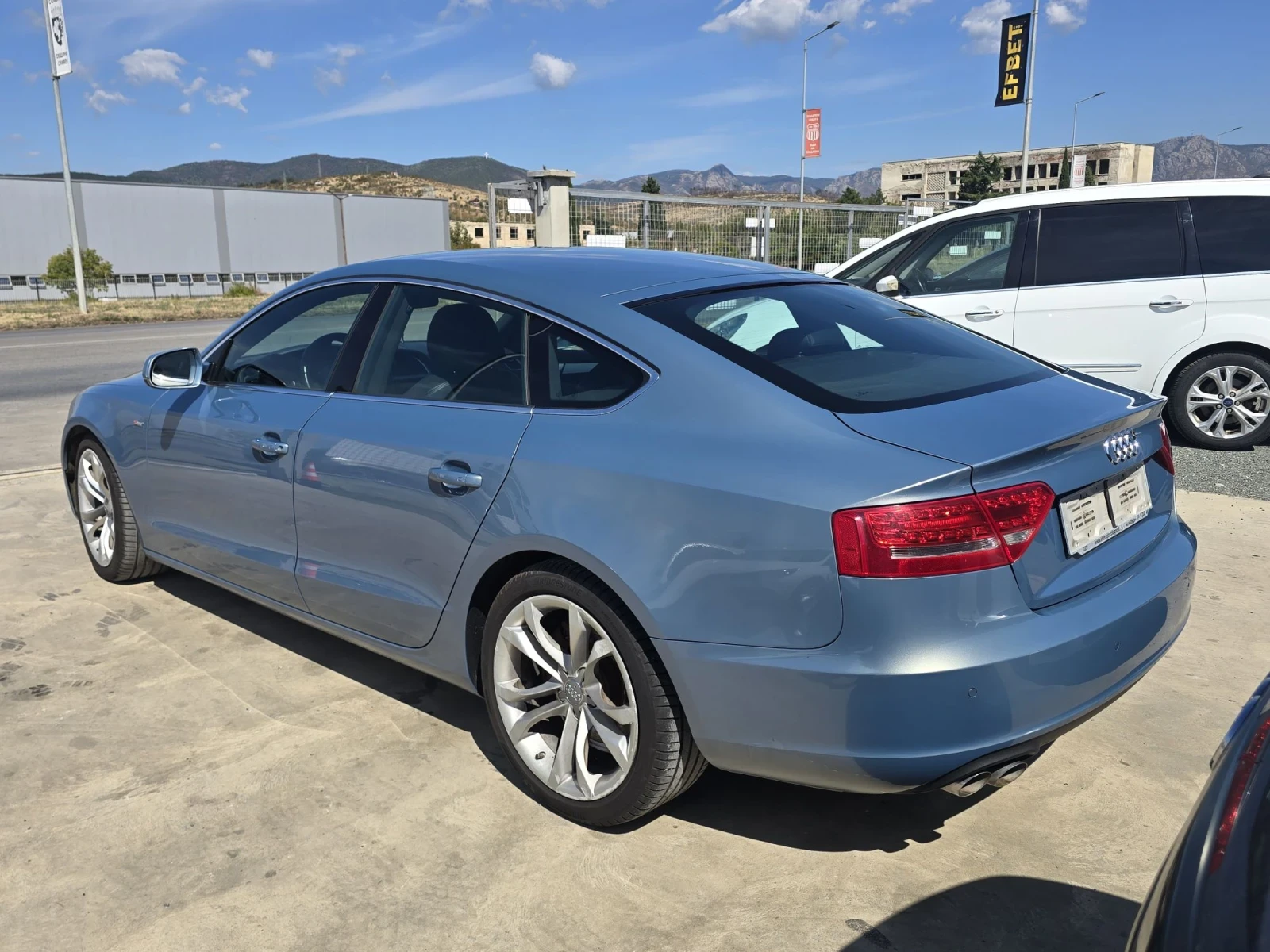 Audi A5 2.0 TDI S Line, снимка 6 - Автомобили и джипове - 56136938