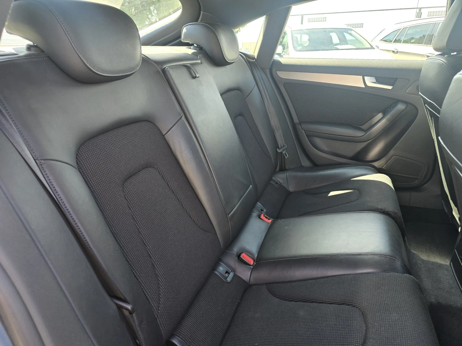 Audi A5 2.0 TDI S Line, снимка 12 - Автомобили и джипове - 56136938
