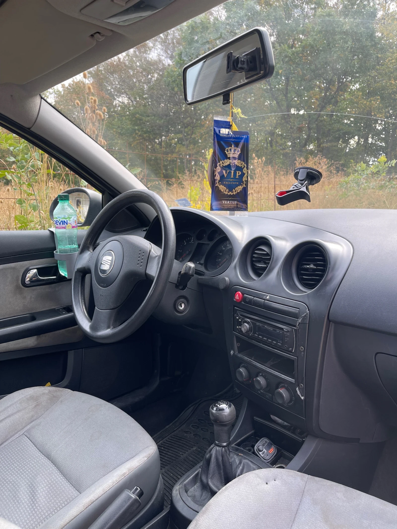 Seat Ibiza, снимка 7 - Автомобили и джипове - 56266774