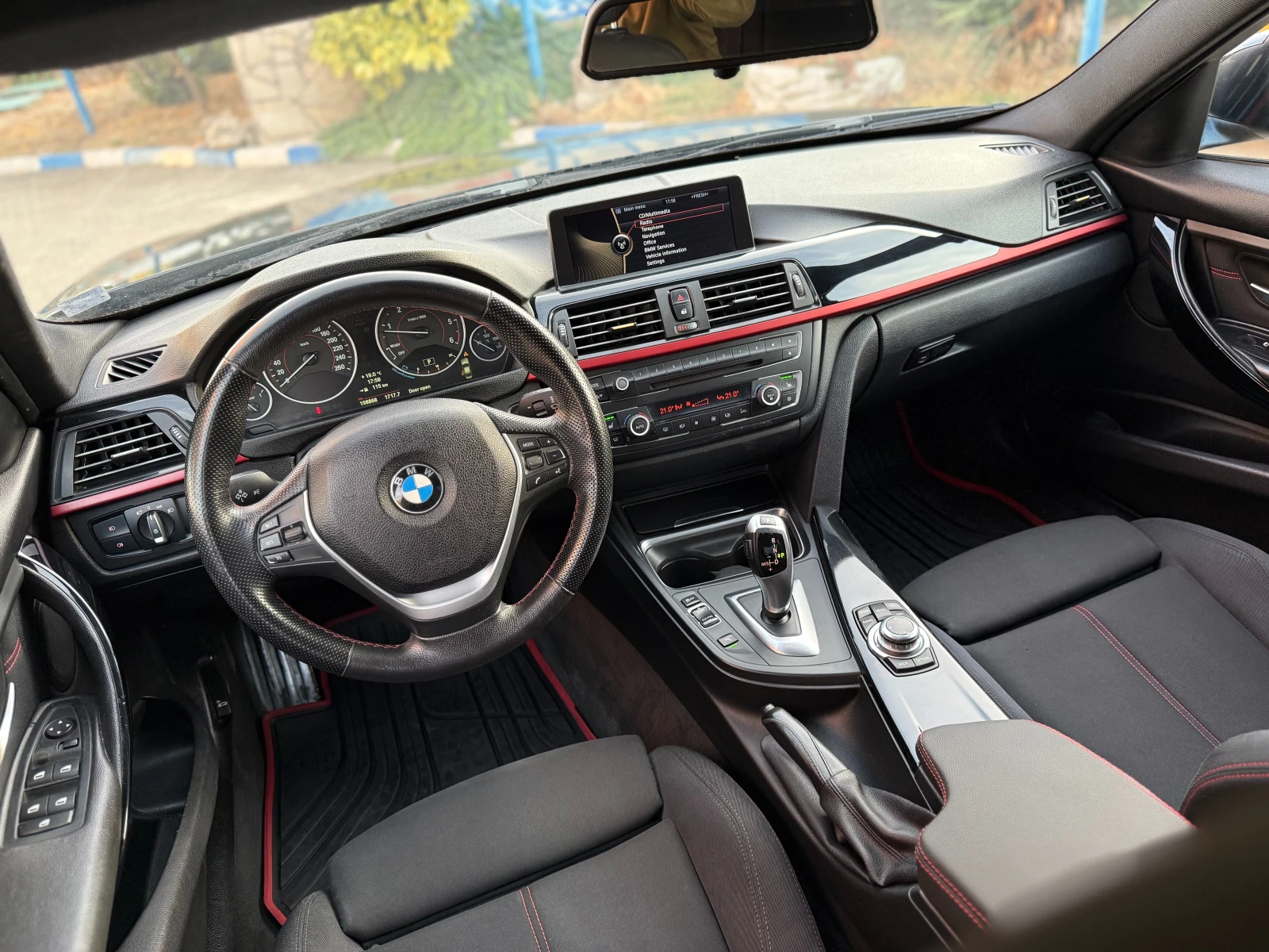 BMW 320 Recaro/CarPlay/RedLine | Mobile.bg � ����������� 11