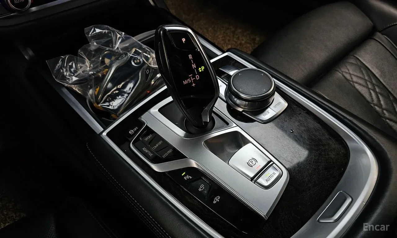 BMW 730 xDrive Long, снимка 12 - Автомобили и джипове - 56693925