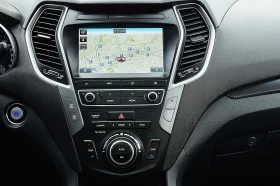 Hyundai Santa fe 2.2ШВЕЙЦАРИЯ-ДИСТРОНИК/КОЖА/НАВИ/КСЕНОН/ПАНОРАМА, снимка 13