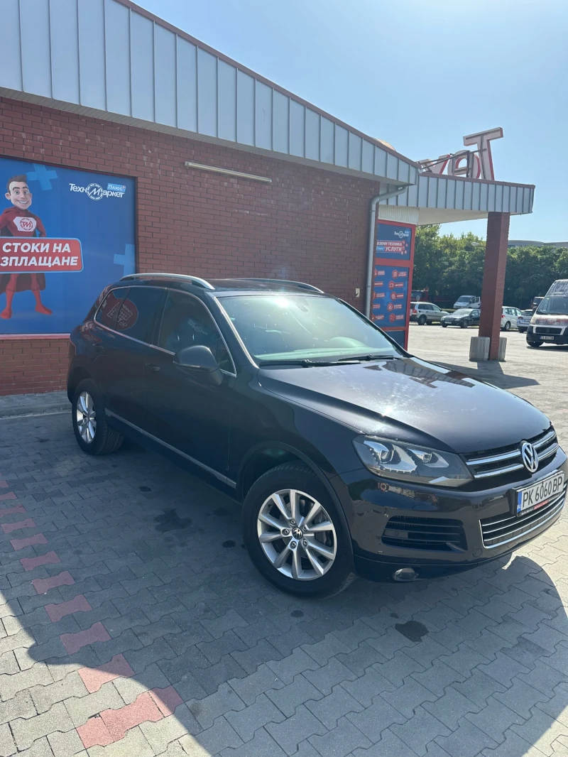VW Touareg, снимка 6 - Автомобили и джипове - 52045777