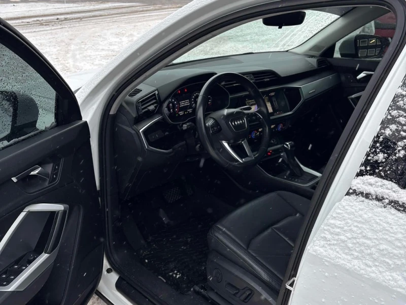 Audi Q3 * Komfort * CARFAX * ЦЕНА ДО БГ, снимка 5 - Автомобили и джипове - 53024075