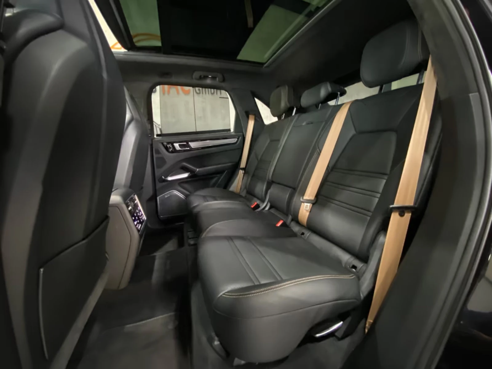 Porsche Cayenne TURBO/549HP/360/PANO//CERAMIC/638vpr | Mobile.bg   12