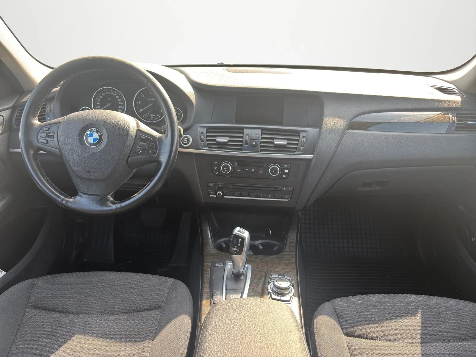 BMW X3 2.0 D avtomat, снимка 9 - Автомобили и джипове - 51522468