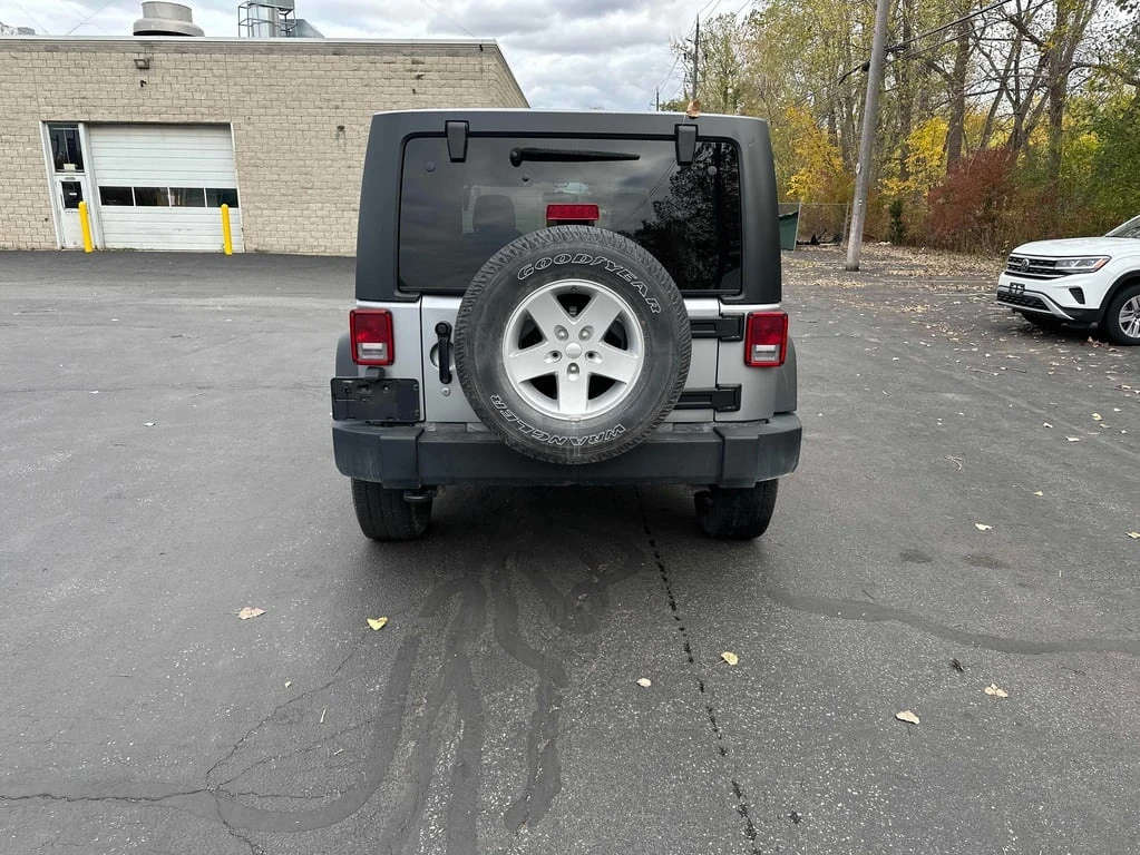 Jeep Wrangler * SPORT * CARFAX *    | Mobile.bg   5