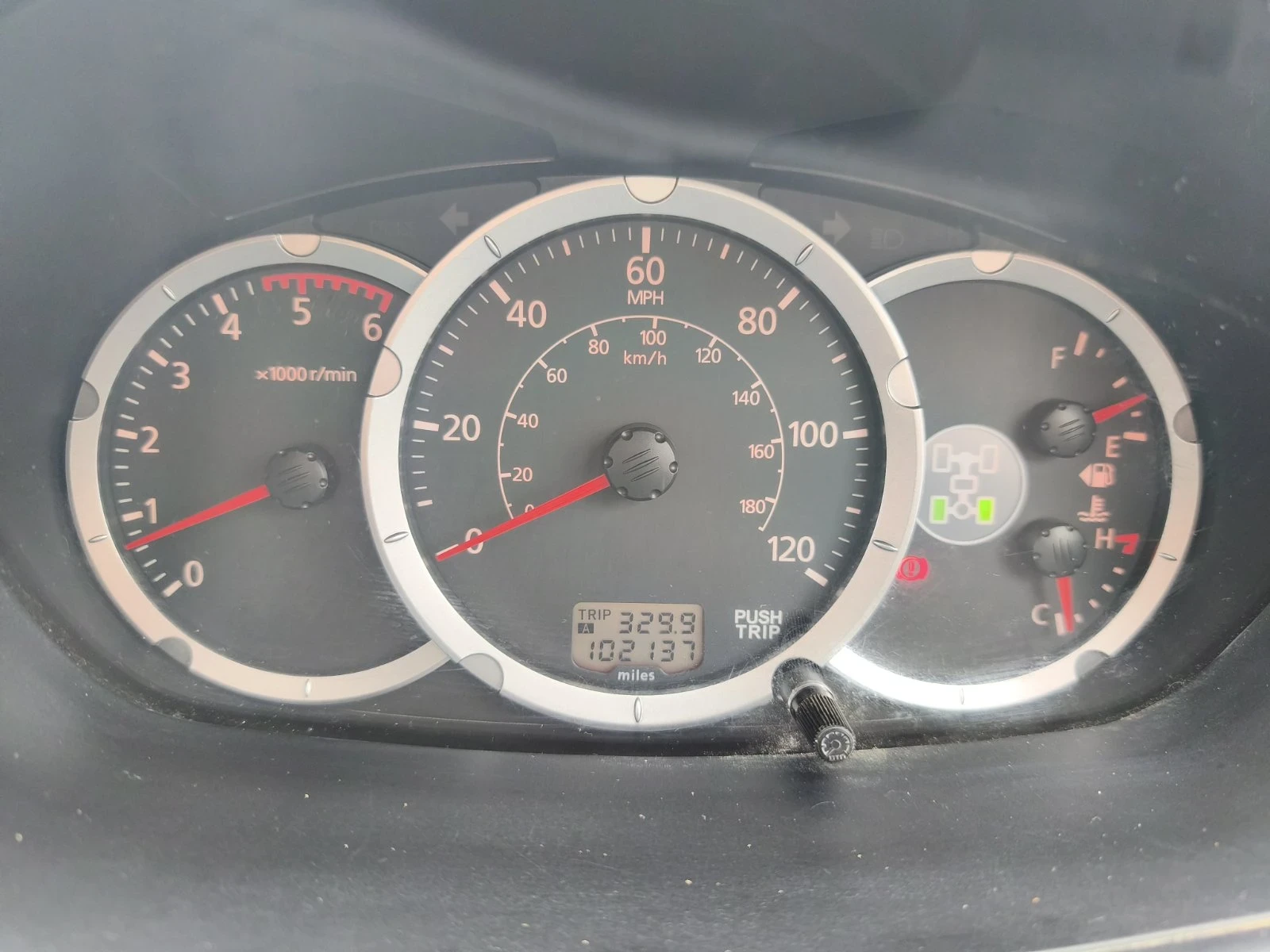 Toyota Hilux 2015, снимка 12 - Автомобили и джипове - 53085932