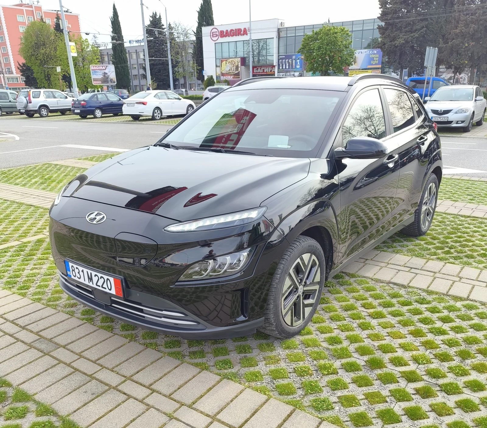 Hyundai Kona 64KWh/Premium/2022/SOH100% KRELL