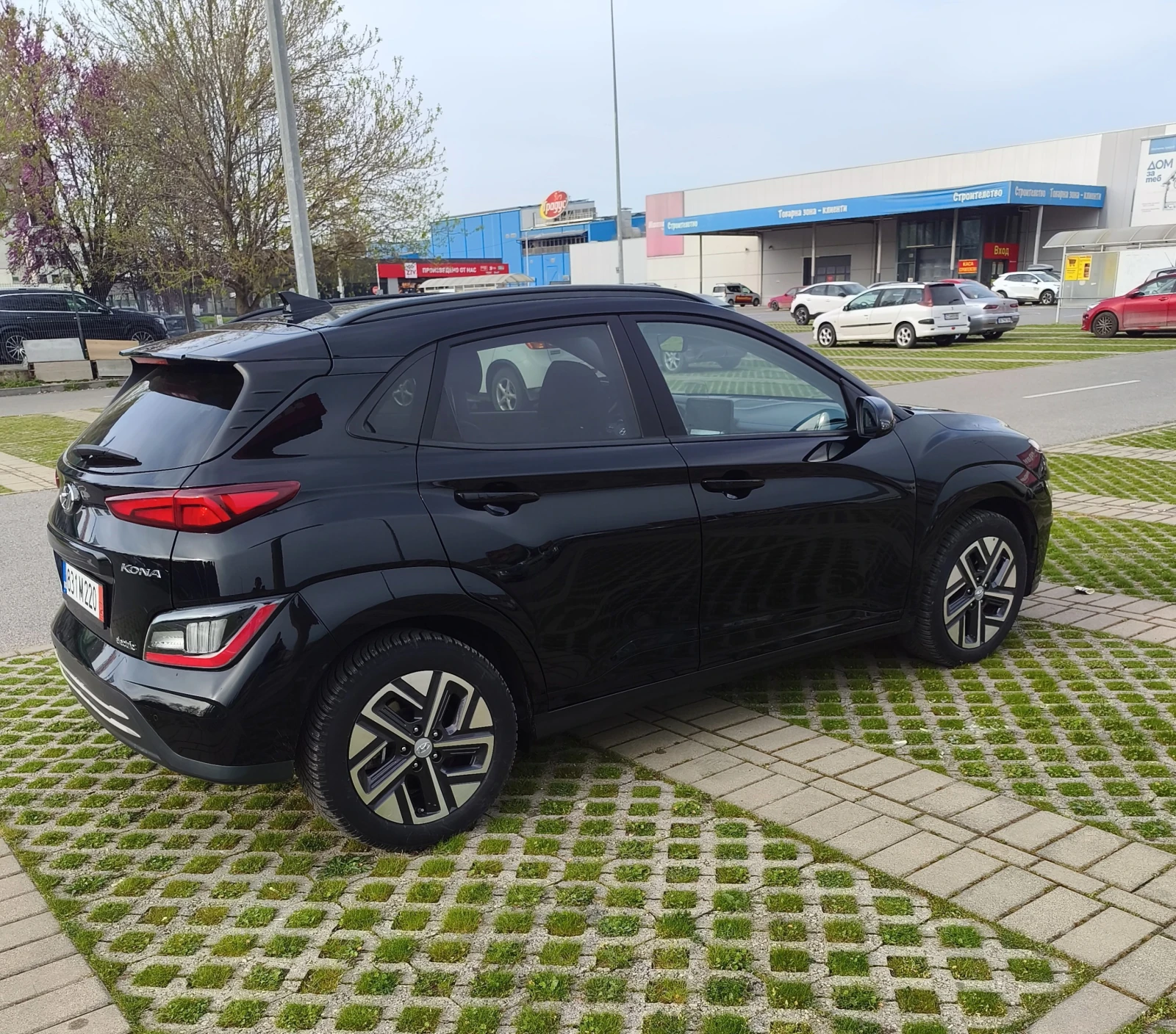 Hyundai Kona 64KWh/Premium/2022/SOH100% KRELL, снимка 6 - Автомобили и джипове - 54222957