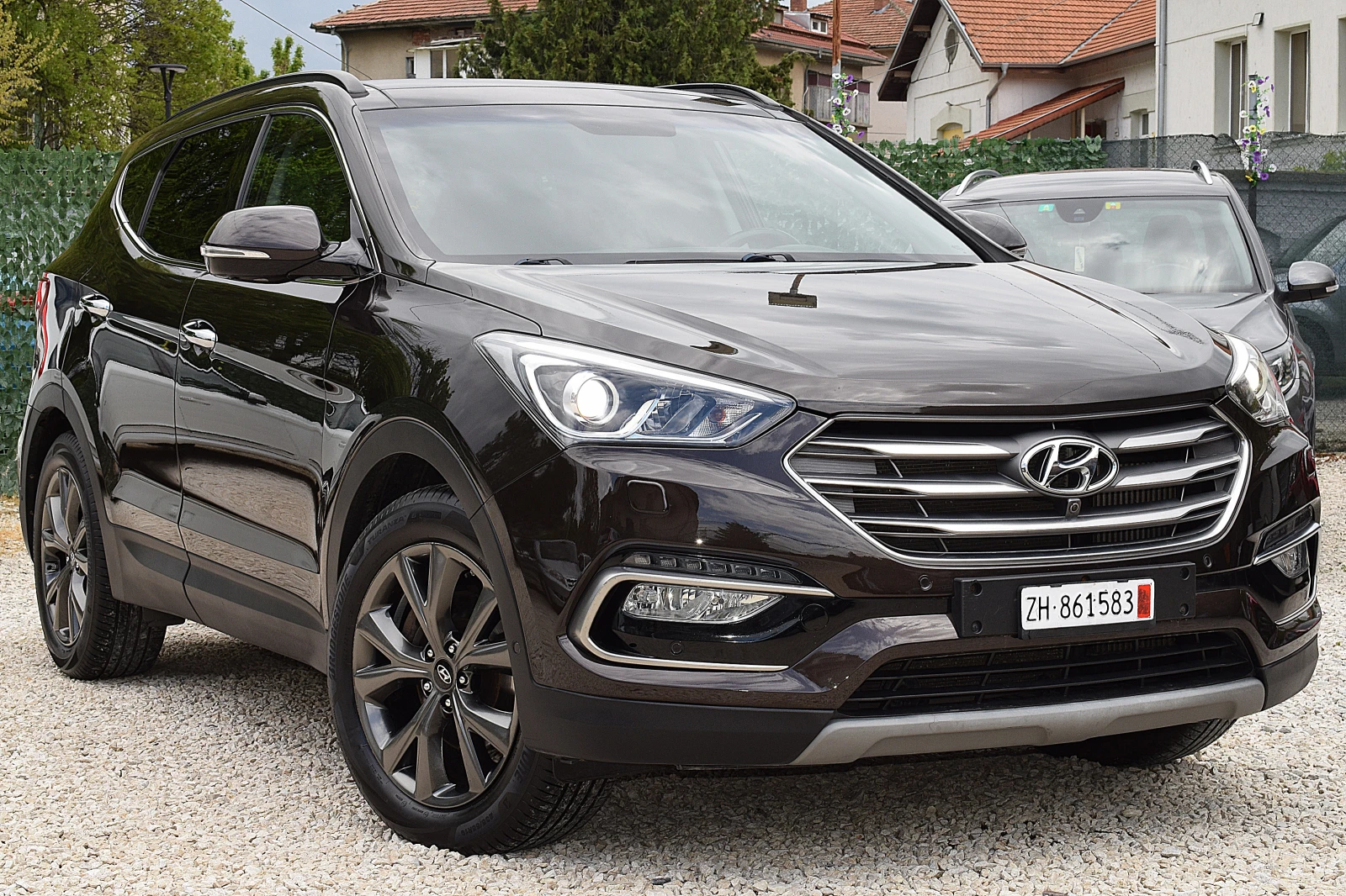 Hyundai Santa fe 2.2ШВЕЙЦАРИЯ-ДИСТРОНИК/КОЖА/НАВИ/КСЕНОН/ПАНОРАМА, снимка 3 - Автомобили и джипове - 54385177
