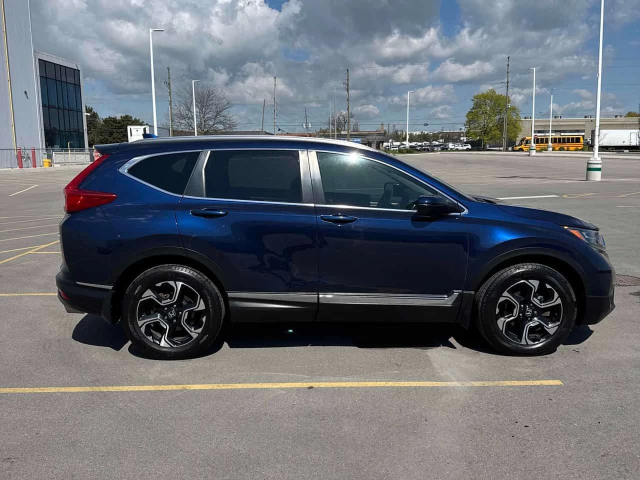 Honda Cr-v * Touring * 2 КЛЮЧА * ПОДГРЕВ * PANO, снимка 3 - Автомобили и джипове - 54486048