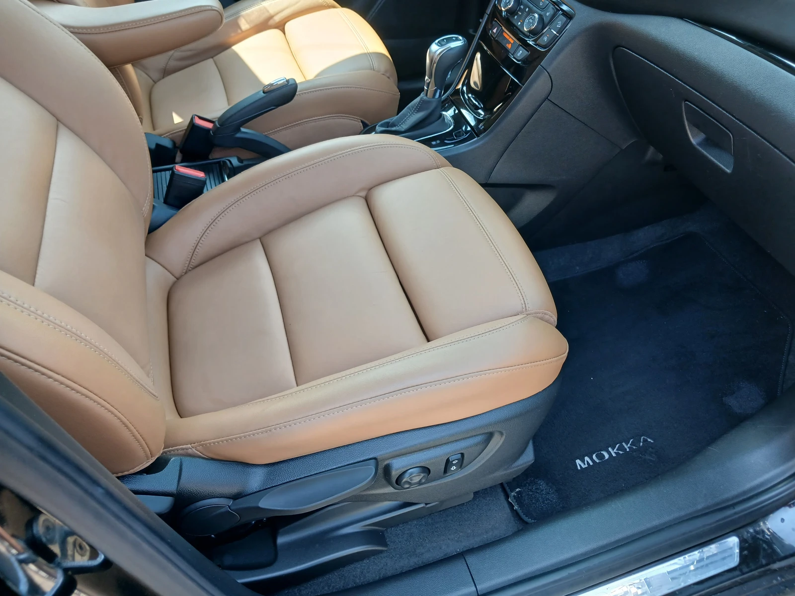 Opel Mokka AUTOM. PODGREV.КОЖА.НАВИ.КАМЕРА., снимка 14 - Автомобили и джипове - 54795102