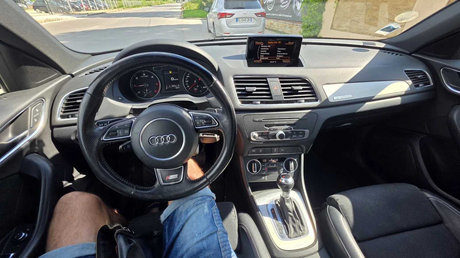 Audi Q3 2.0 TDI quattro150 , снимка 11 - Автомобили и джипове - 54826892