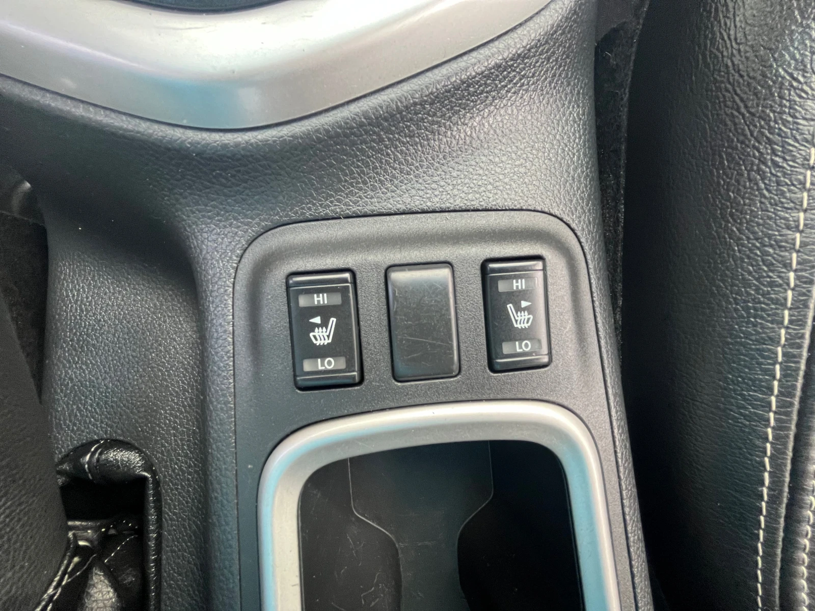 Nissan Navara 2, 3 DCI/190 k | Mobile.bg � ����������� 13