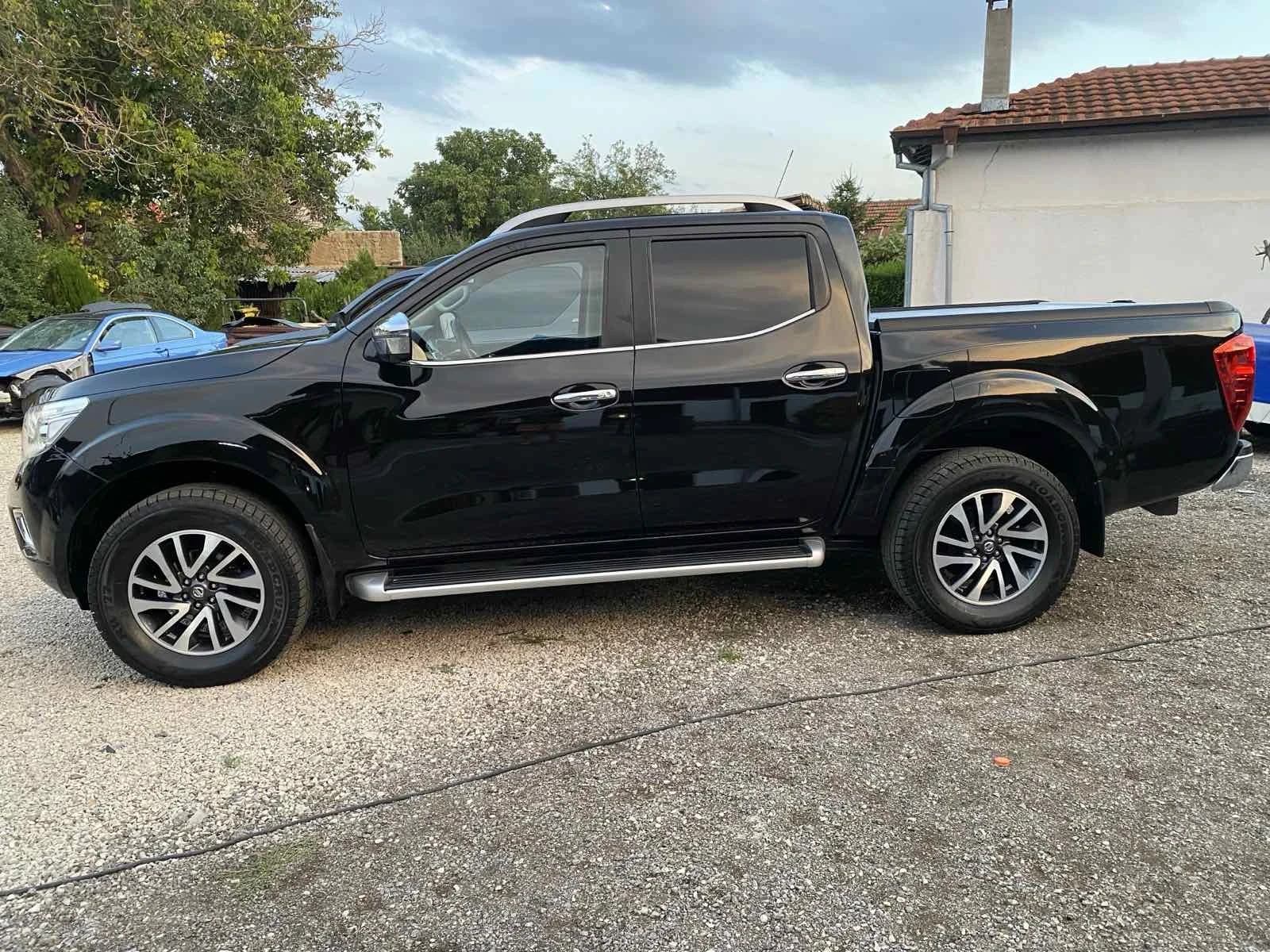 Nissan Navara 2, 3 DCI/190 k, снимка 2 - Автомобили и джипове - 55838419