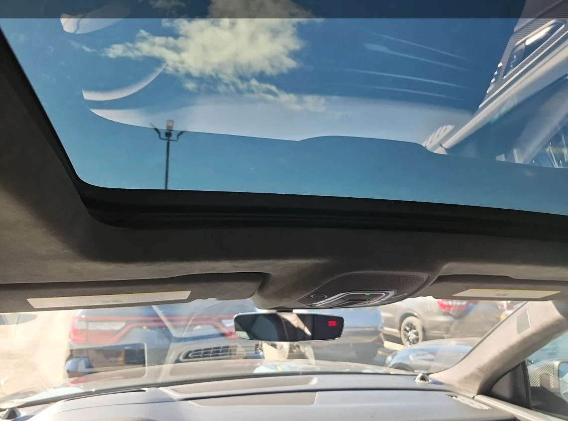 Audi RSQ8, снимка 9 - Автомобили и джипове - 56441667