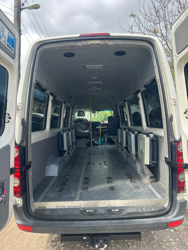 VW Crafter, снимка 6 - Бусове и автобуси - 52346422