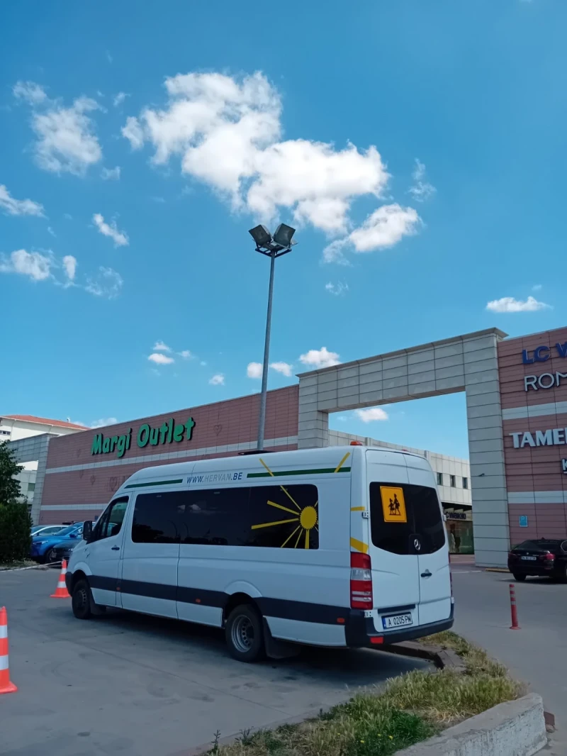 Mercedes-Benz Sprinter 511 6 Нови гуми ТОП ЦЕНА, снимка 5 - Бусове и автобуси - 53481913