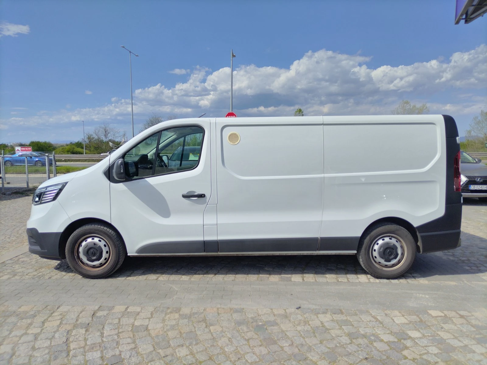 Renault Trafic 2.0dCi L2H1 | Mobile.bg � ����������� 7