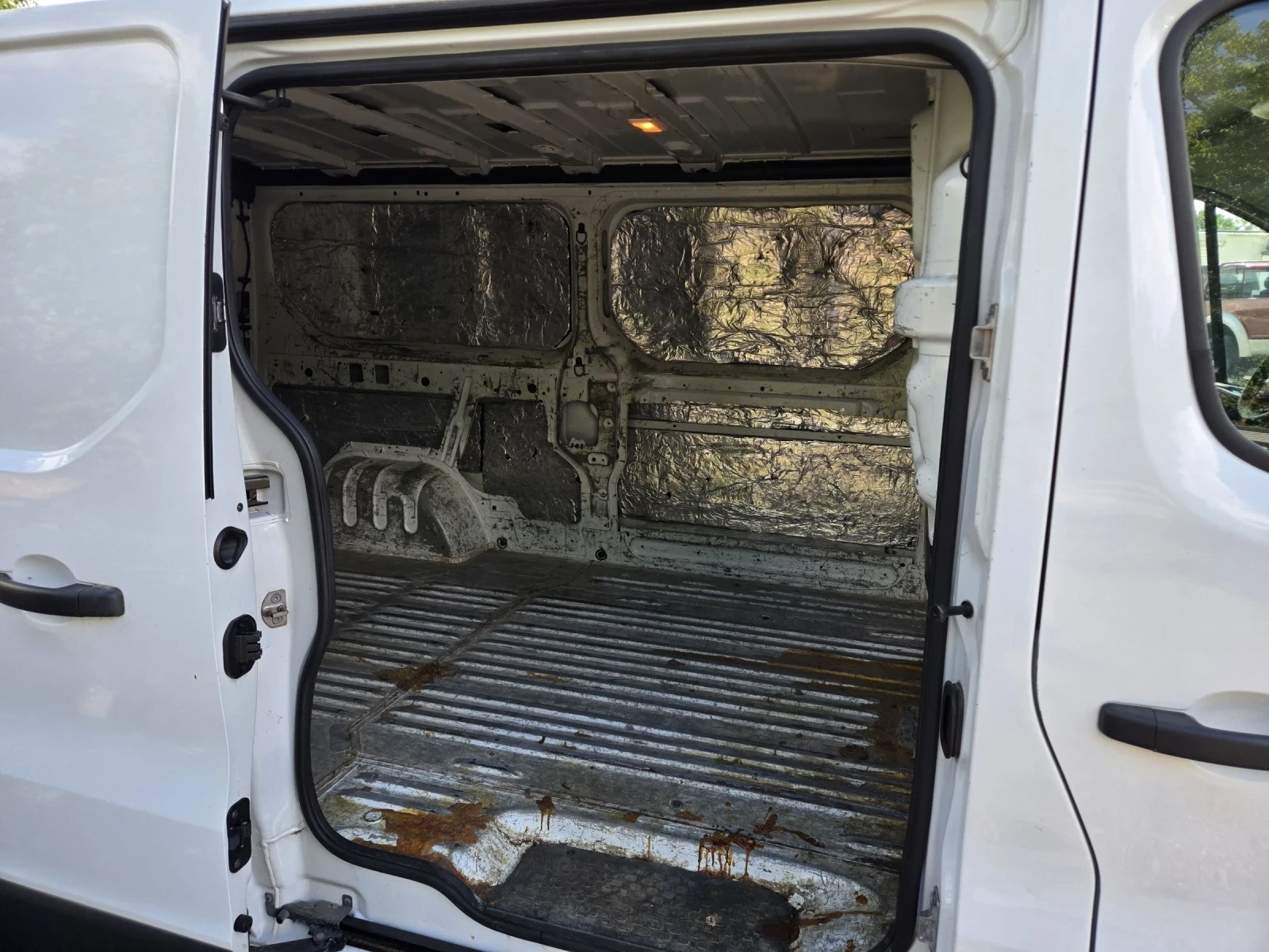 Renault Trafic 1.6DCI-116кс= MAXI= КЛИМАТИК= 6СКОРОСТИ, снимка 13 - Бусове и автобуси - 54933481