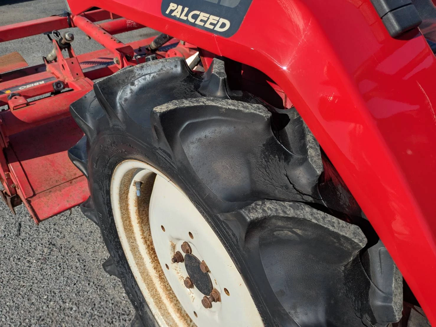 Трактор Mitsubishi MT245, снимка 5 - Селскостопанска техника - 54118047