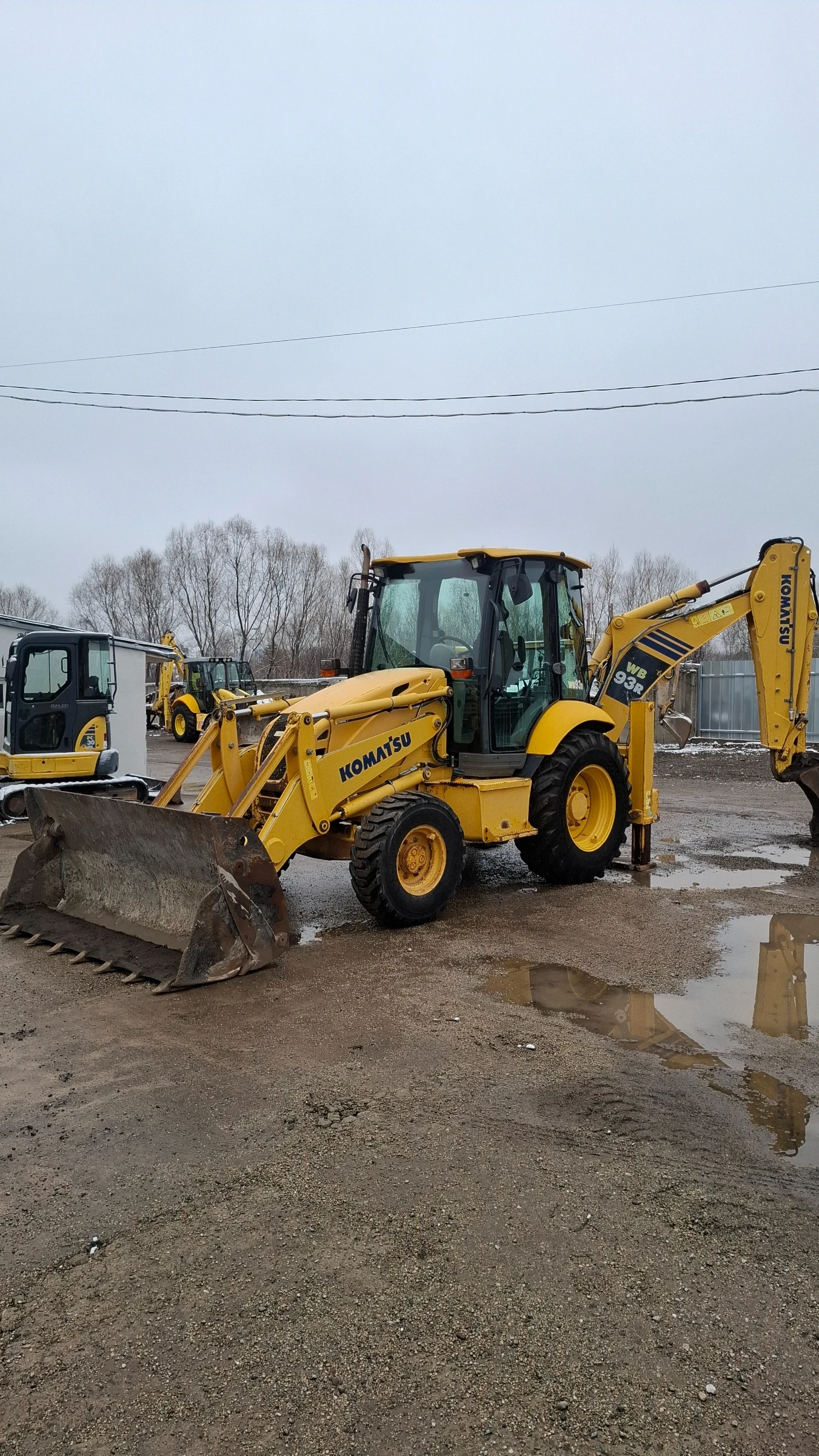 Багер Komatsu 93R-5