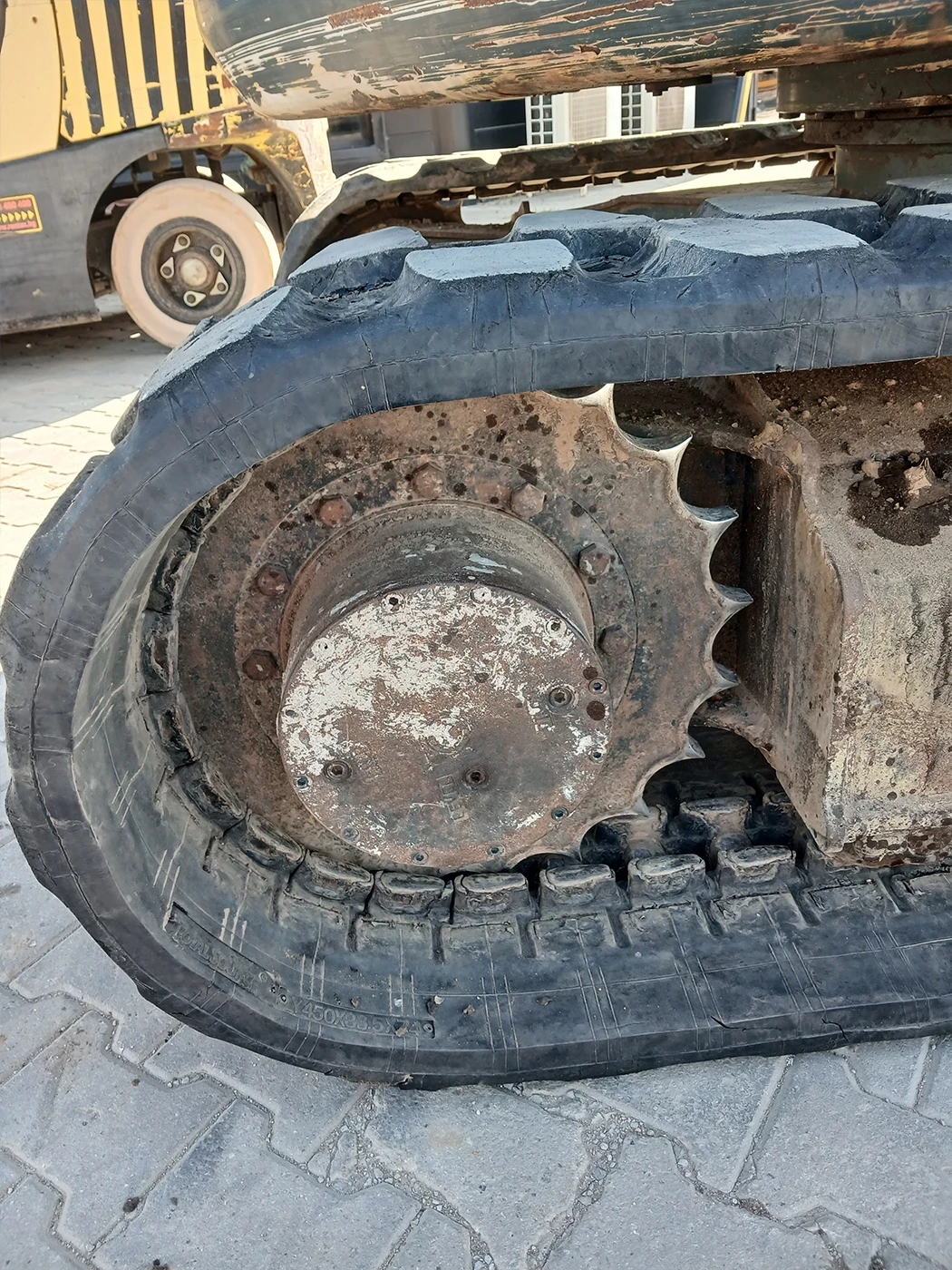 ����� Hyundai Robex 80CR-9 8250 ��., 2011 �.  | Mobile.bg � ����������� 11