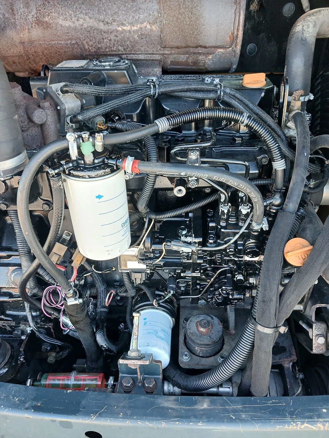 ����� Hyundai Robex 80CR-9 8250 ��., 2011 �.  | Mobile.bg � ����������� 9