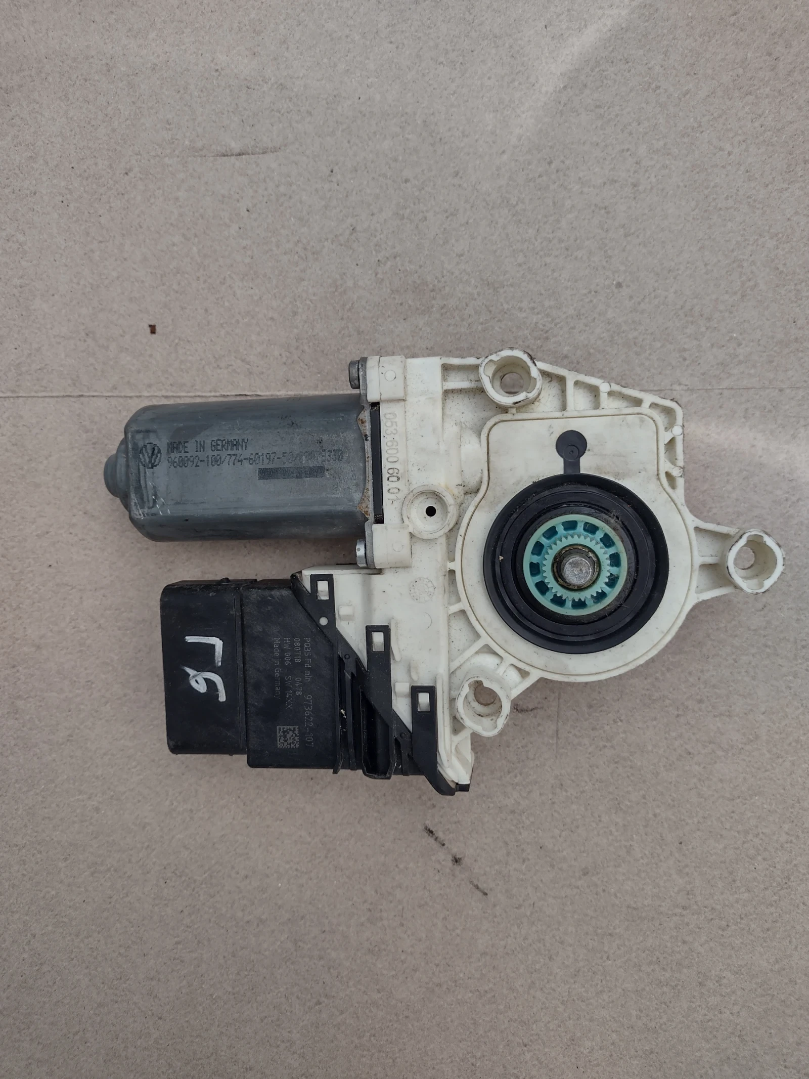 0536006001         VW Golf VI, Passat B6  5K0959794 | Mobile.bg   2