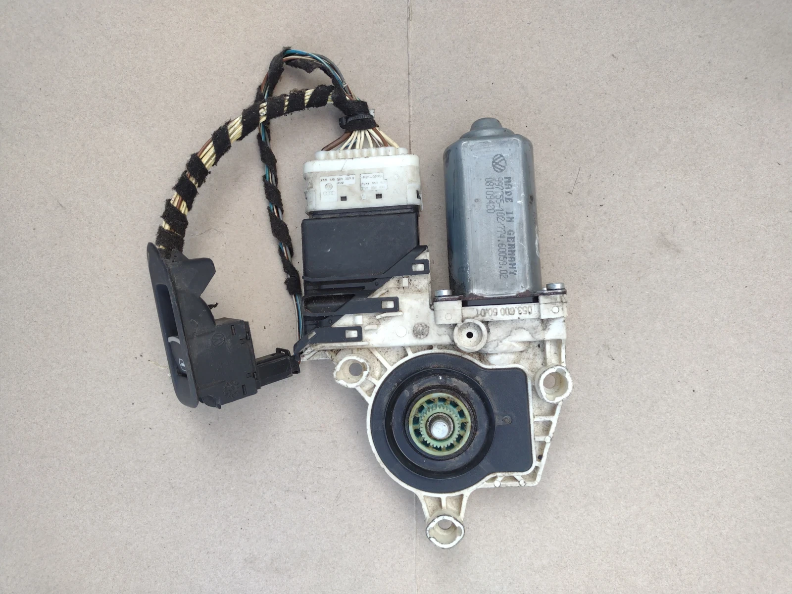 0536006001         VW Golf VI, Passat B6  5K0959794 | Mobile.bg   7